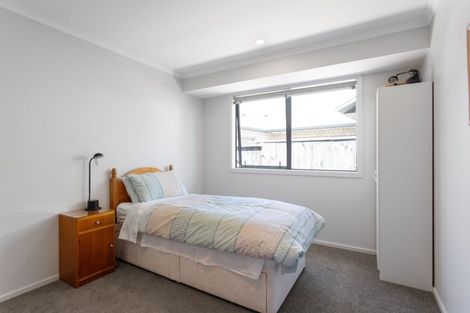 Photo of property in 8 Livingstone Drive, Papamoa Beach, Papamoa, 3118