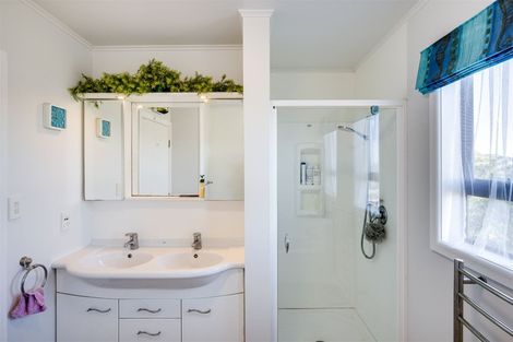 Photo of property in 17 Simla Terrace, Hospital Hill, Napier, 4110