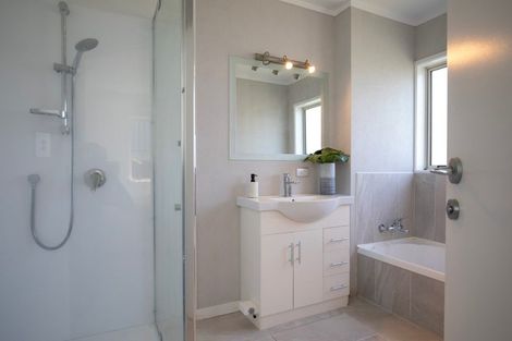 Photo of property in 21 Cashmere Place, Flagstaff, Hamilton, 3210