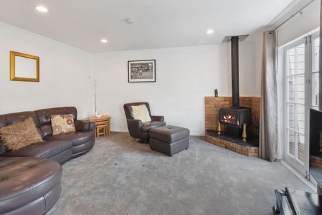 Photo of property in 27 Stevenson Road, Clarks Beach, 2122