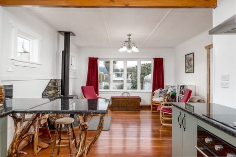 Photo of property in 3 Moorhouse Street, Waimate, 7924