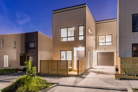 Photo of property in 12 Gecko Road, Hobsonville, Auckland, 0616