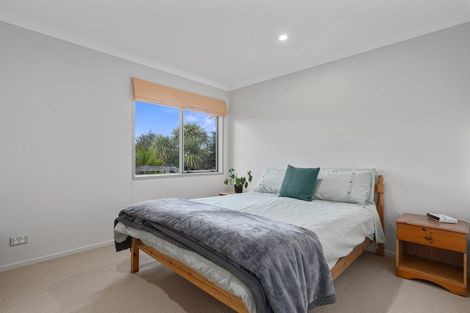 Photo of property in 361h Paremoremo Road, Paremoremo, Auckland, 0632