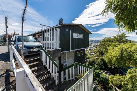 Photo of property in 67 Easther Crescent, Kew, Dunedin, 9012