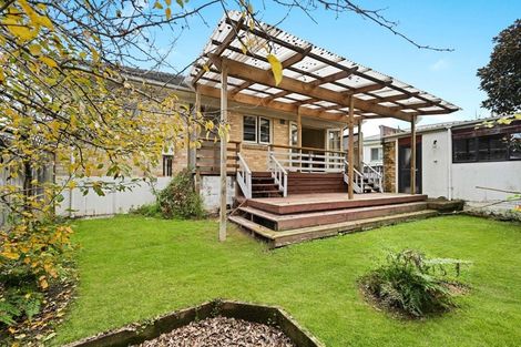 Photo of property in 281 Cambridge Road, Hillcrest, Hamilton, 3216