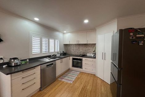 Photo of property in 8 Hansen Place, Takanini, 2112