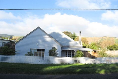 Photo of property in 39 Dale Road, Raumati South, Paraparaumu, 5032