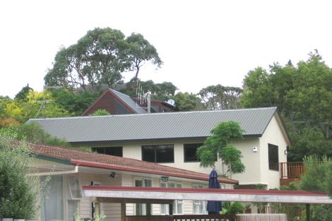 Photo of property in 8 Rosecamp Road, Beach Haven, Auckland, 0626