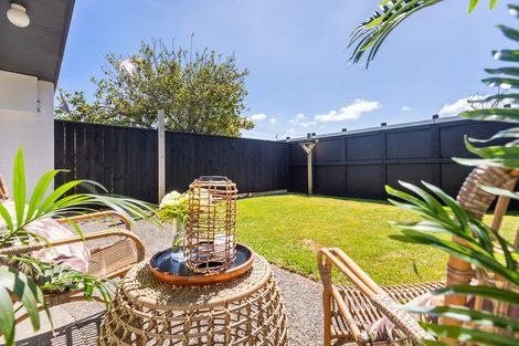 Photo of property in 14a Woodleigh Street, Frankleigh Park, New Plymouth, 4310