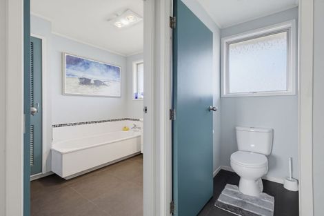 Photo of property in 28a Doralto Road, Frankleigh Park, New Plymouth, 4310