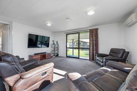 Photo of property in 16 Faulkland Drive, Witherlea, Blenheim, 7201