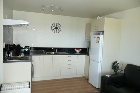 Photo of property in 144 Red Beach Road, Red Beach, 0932