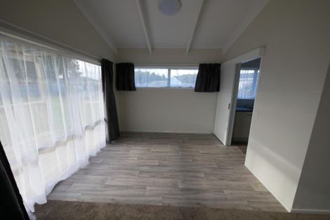 Photo of property in 30 Goodwin Drive, Rosehill, Papakura, 2113