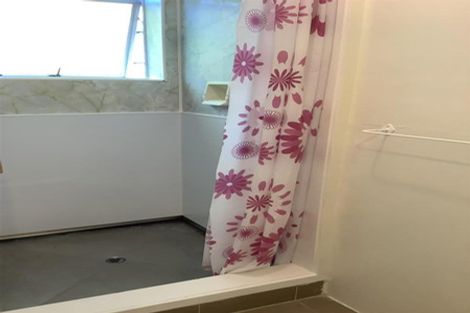 Photo of property in 117a Kia Ora Road, Beach Haven, Auckland, 0626