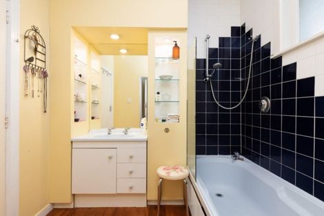 Photo of property in 99 Alfred Street, Blenheim, 7201