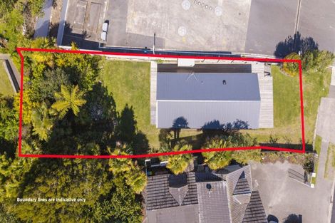 Photo of property in 1/202 Lake Terrace, Waipahihi, Taupo, 3330