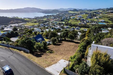 Photo of property in 12 Nancy Wake Place, Cable Bay, 0420