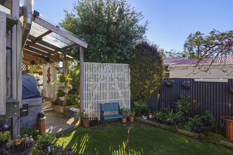 Photo of property in 5 Te Whena Street, Otaki Beach, Otaki, 5512