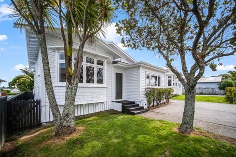 Photo of property in 45 Formby Avenue, Point Chevalier, Auckland, 1022