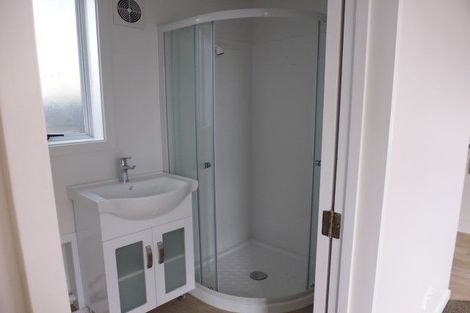 Photo of property in 8 Woodgrove Avenue, North New Brighton, Christchurch, 8083