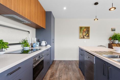 Photo of property in 30 Huntaway Close, Stoke, Nelson, 7011