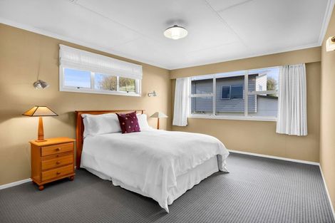 Photo of property in 27 Cameron Street, Hawera, 4610