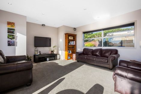 Photo of property in 75b Paremata Haywards Road, Pauatahanui, Porirua, 5381