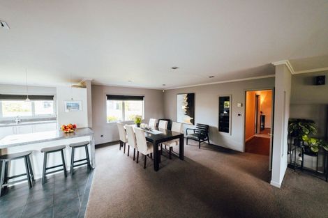 Photo of property in 12 Liberty Grove, Kelvin Grove, Palmerston North, 4414