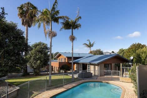 Photo of property in 142 Kings Avenue, Matua, Tauranga, 3110