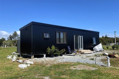 Photo of property in 25 Greenstone Road, Kumara, 7832