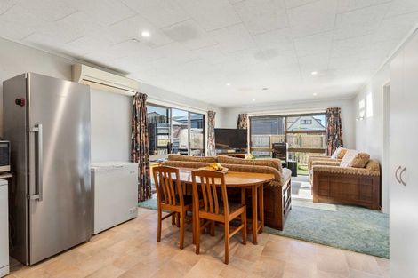 Photo of property in 143 Lorraine Place, Whangamata, 3620