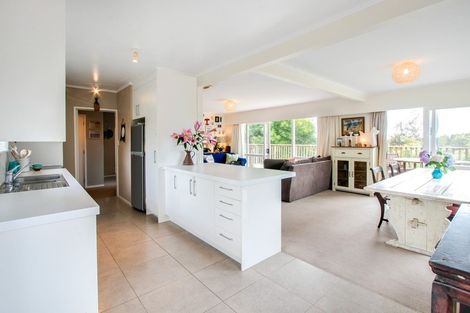 Photo of property in 33 Tauroa Road, Havelock North, 4130