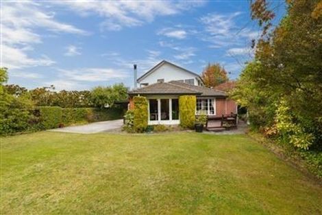 Photo of property in 22 Braithwaite Street, Ilam, Christchurch, 8041