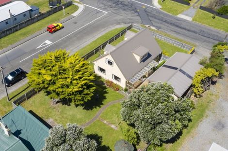 Photo of property in 5 Koromiko Street, Otaki Beach, Otaki, 5512