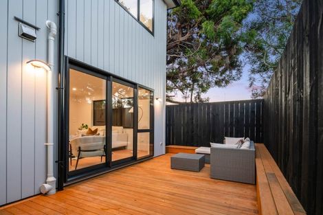 Photo of property in 12c Wylie Avenue, Sunnynook, Auckland, 0620