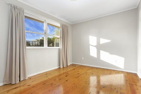 Photo of property in 1/31 Raines Avenue, Forrest Hill, Auckland, 0620
