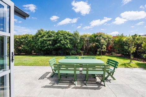 Photo of property in 49 Rodeo Drive, Kelvin Grove, Palmerston North, 4414