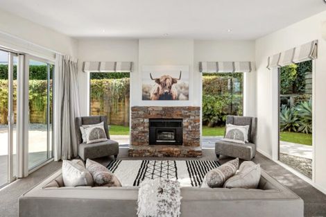 Photo of property in 15 Birch Road, Pukekohe, 2120