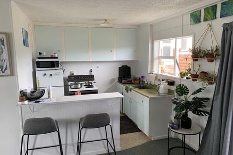 Photo of property in 8a Orbell Street, Dalmore, Dunedin, 9010