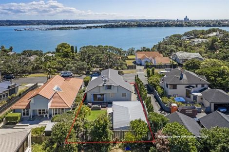 Photo of property in 75a Stanley Point Road, Stanley Point, Auckland, 0624