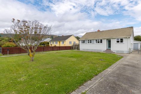 Photo of property in 18 Point Bush Road, Waimate, 7924