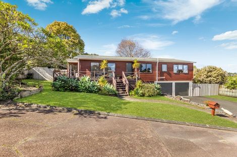 Photo of property in 5 San Bernadino Drive, Henderson, Auckland, 0612