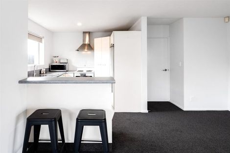 Photo of property in 2/200 Wainoni Road, Avondale, Christchurch, 8061