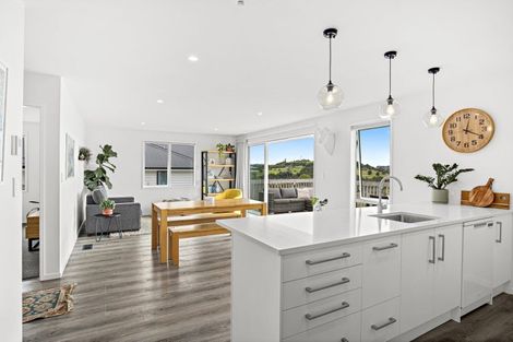 Photo of property in 19 Oliver Street, Warkworth, 0910