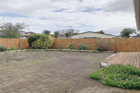Photo of property in 85 Walworth Avenue, Pakuranga Heights, Auckland, 2010
