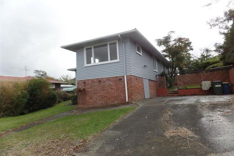 Photo of property in 16 Trojan Crescent, New Lynn, Auckland, 0600