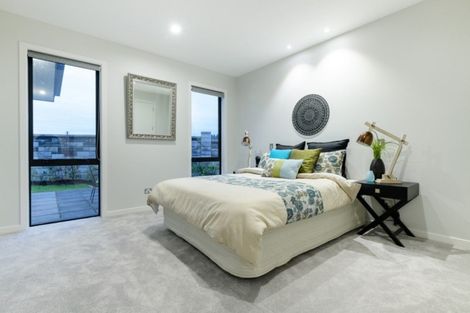 Photo of property in 2 Saint Thomas Avenue, Pyes Pa, Tauranga, 3112