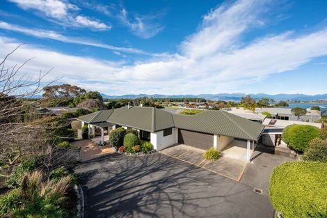 Photo of property in 6 James Cross Place, Mapua, 7005