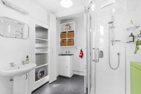 Photo of property in 14 Shotter Street, Karori, Wellington, 6012