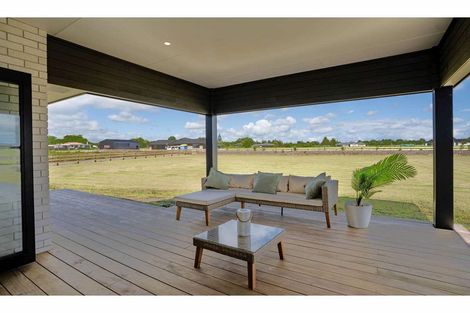 Photo of property in 11 The Lakes Drive, Kerikeri, 0230